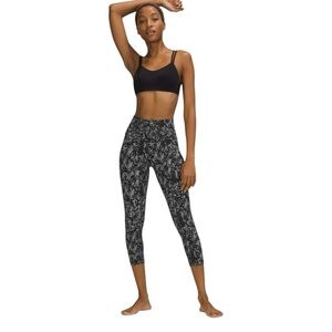 Lululemon Black and White Patterned Leggings size 10